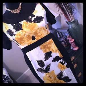 Totally flawless FLORALS!!! A gorgeous dress!